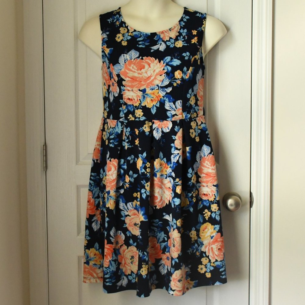 EUC Gilli Floral Tank Dress